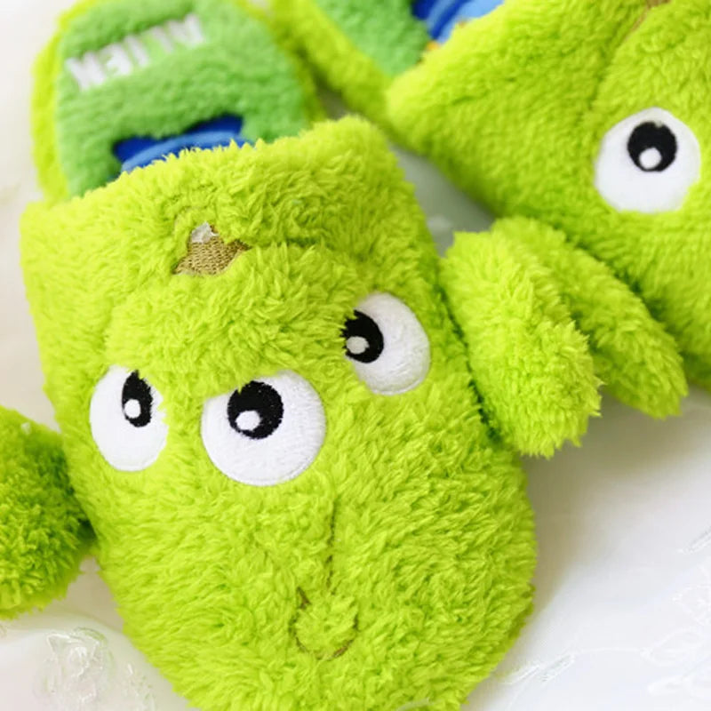 Disney Cartoon Plush Slippers Xmas Autumn And Winter Creative Alien Stitch Winnie The Pooh Soft Home Slippers 35-38 Yards Unisex